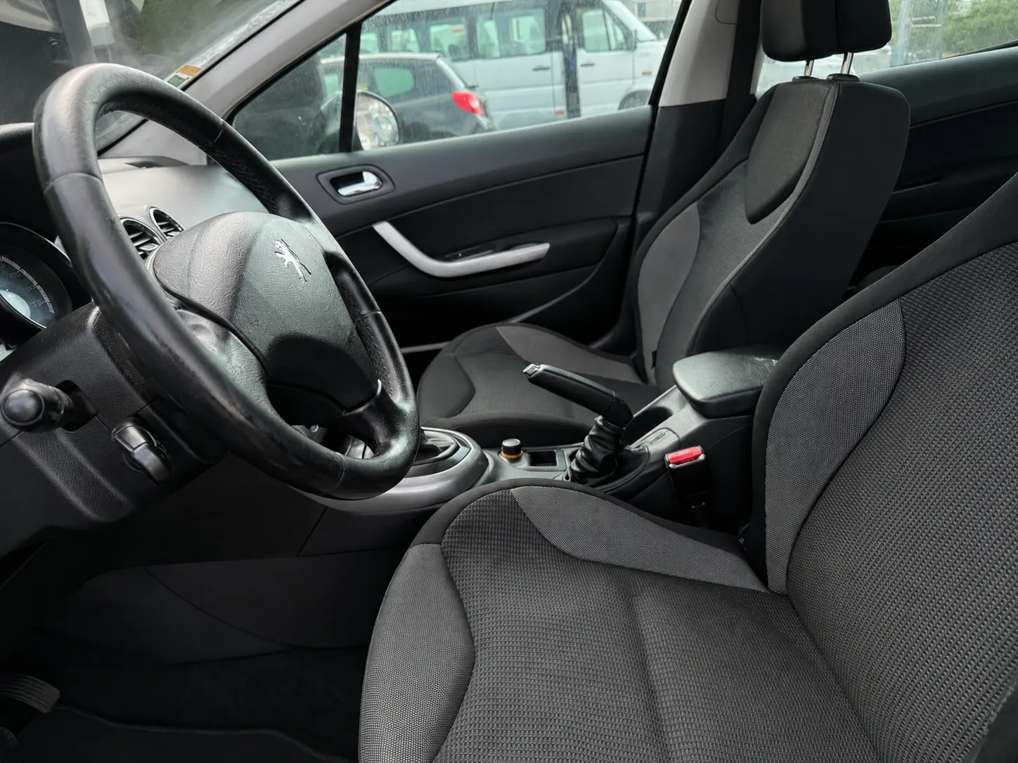 Peugeot 308 8