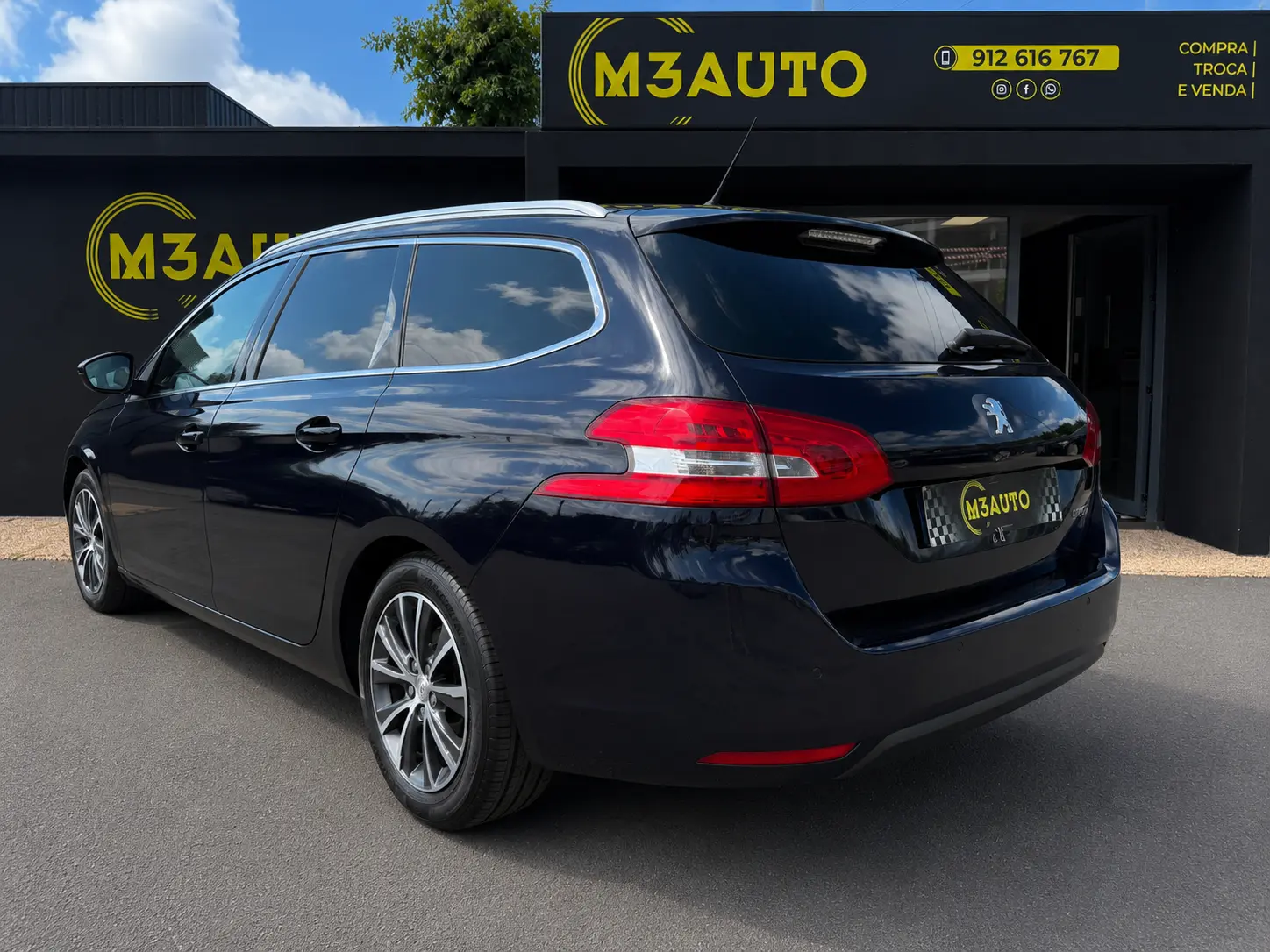 Peugeot 308 SW BlueHDi 120 EAT6 Stop & Start Allure 9