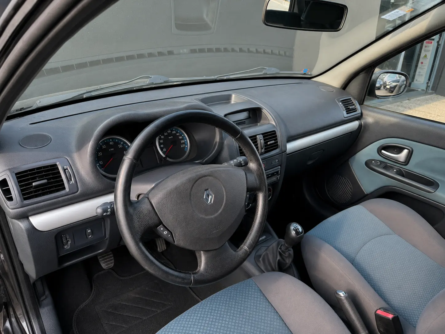 Renault Clio 1.2 16V Extreme Quickshi. 8