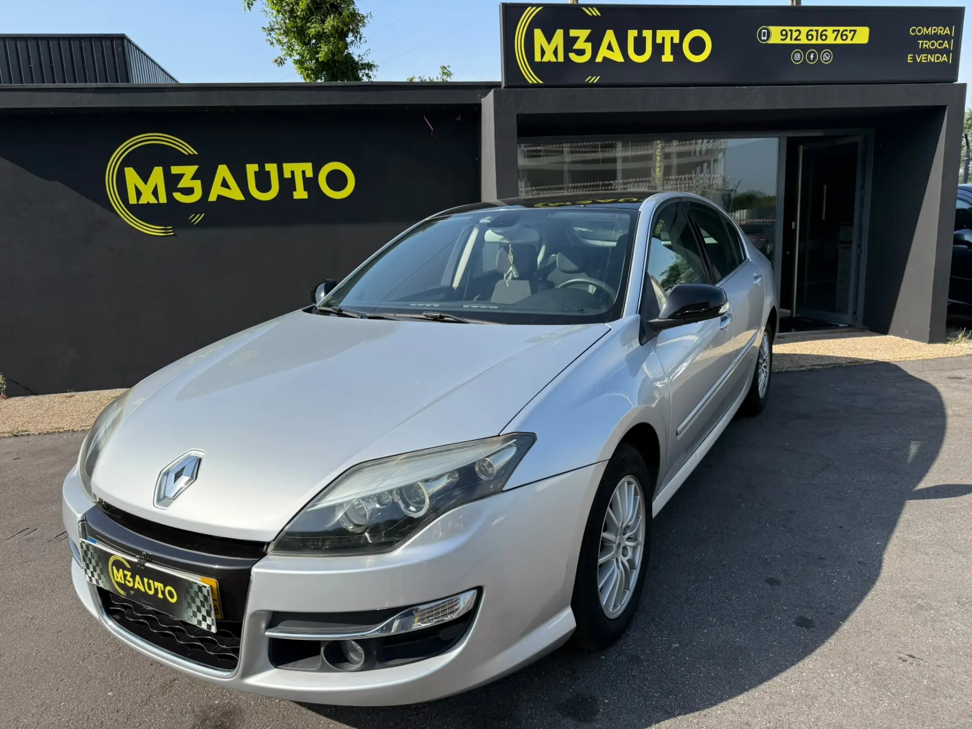 Renault Laguna 1.5 dCi Black Line 109g 1