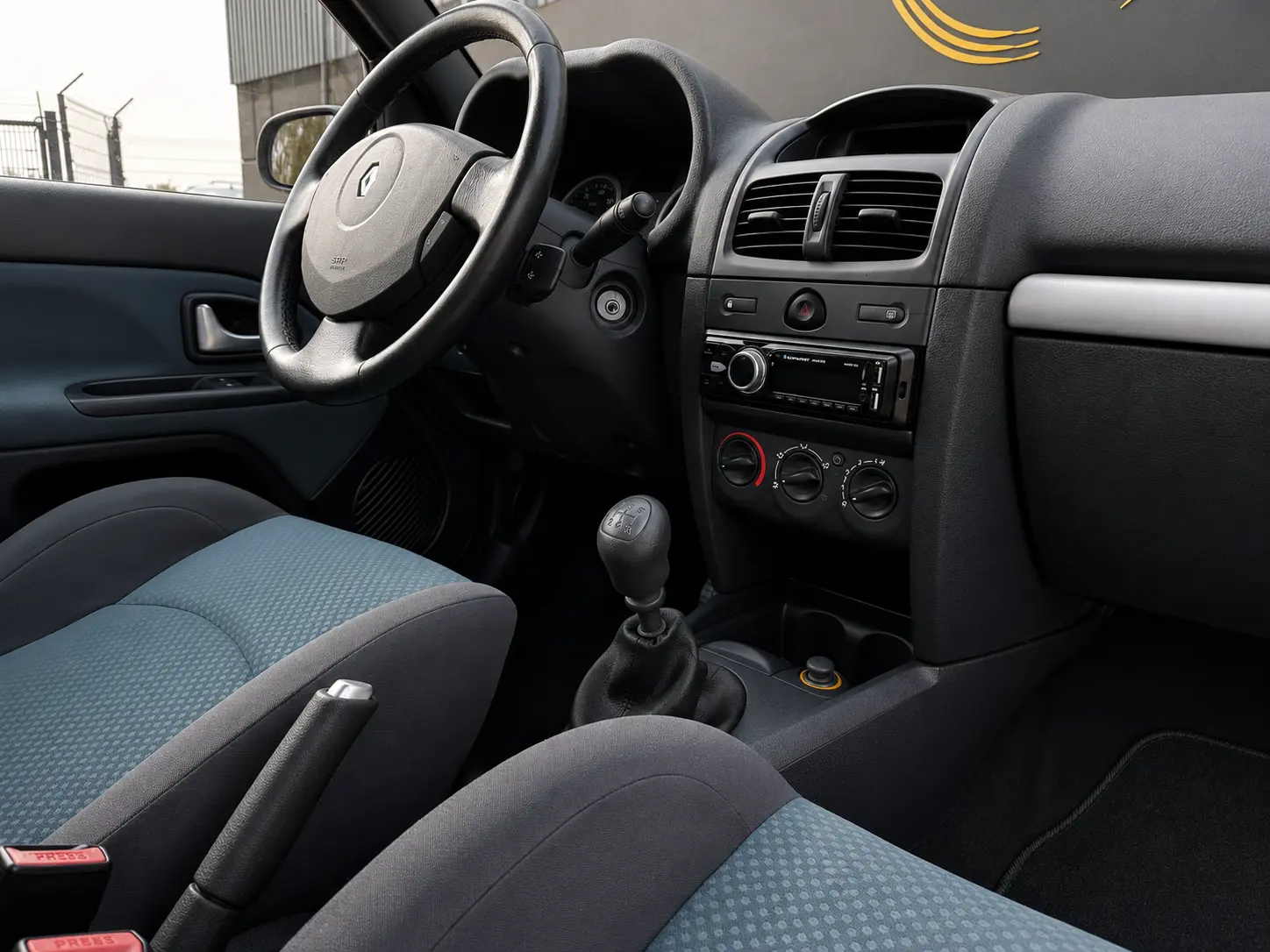 Renault Clio 1.2 16V Extreme Quickshi. 12