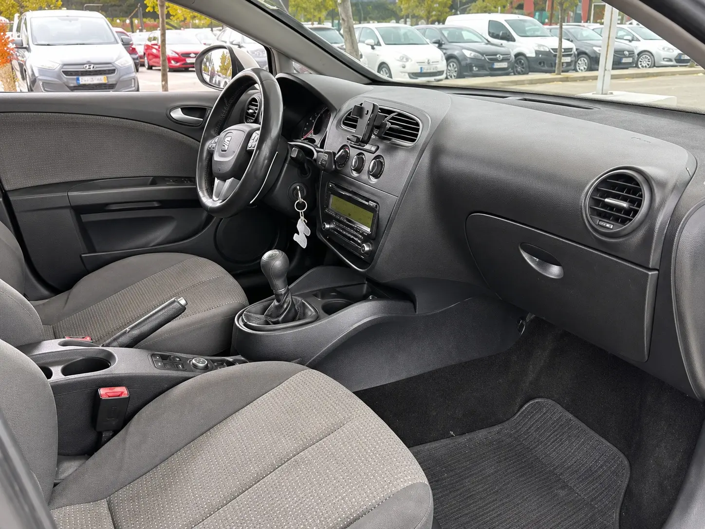 SEAT Leon 1.6 TDI DPF Ecomotive Reference 3