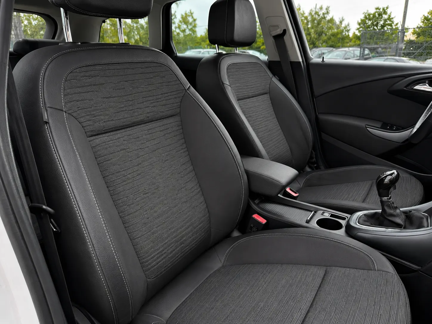 Opel Astra Sports Tourer 1.6 CDTI Ecotec 120 Anos S/S 8