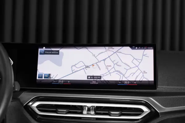 BMW 320 e Pack M Auto 23