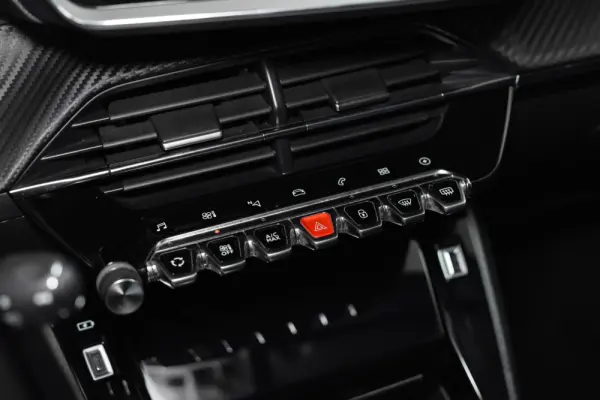 Peugeot e-208 50 kWh Allure 24