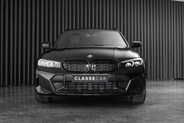 BMW 320 e Pack M Auto 4