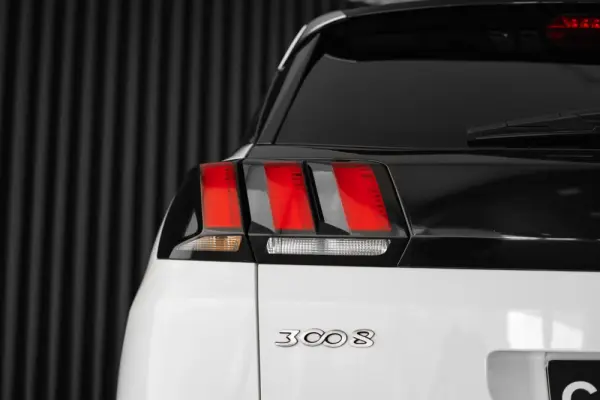 Peugeot 3008 1.6 BlueHDi Active 10