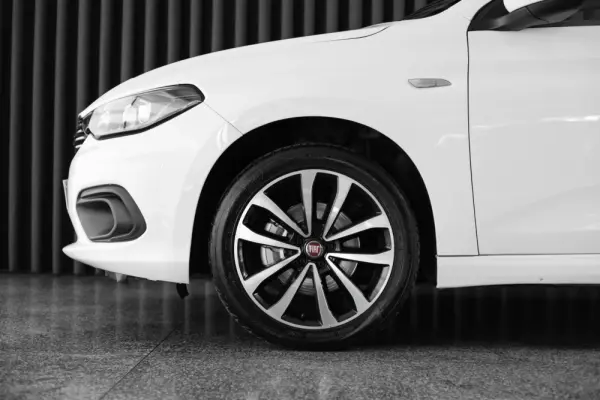 Fiat Tipo Station Wagon 1.3 M-Jet Lounge 8