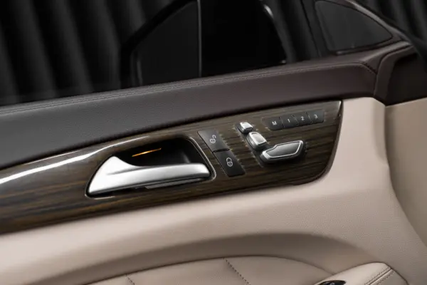 Mercedes-Benz CLS 250 d Shooting Brake 33