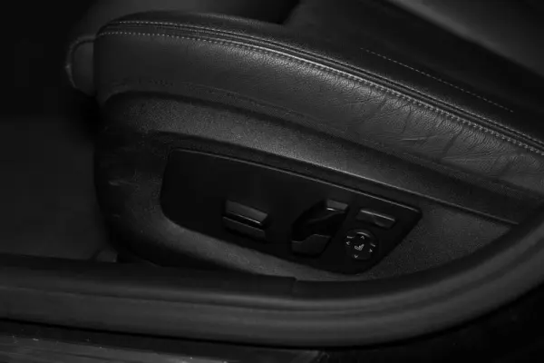 BMW 520 e Pack M 42
