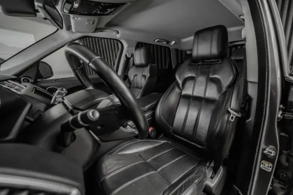 Land Rover Range Rover Sport 2.0 SD4 HSE 36