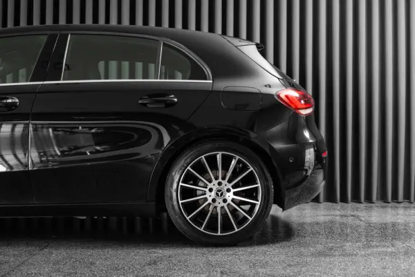 Mercedes-Benz A 180 d 7G-DCT Style 7