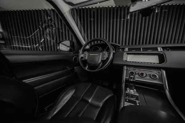 Land Rover Range Rover Sport 2.0 SD4 HSE 14