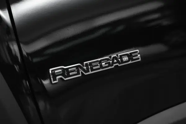 Jeep Renegade 1.0 T Limited 10