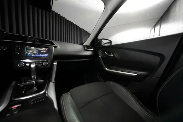 Renault Kadjar Energy TCe 130 EDC LIMITED 13