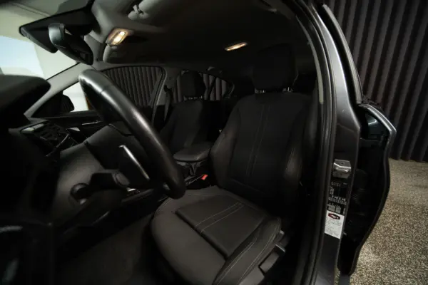 BMW 116 d Line Sport Auto 34