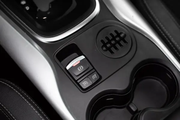 Renault Kadjar Energy TCe 130 EDC LIMITED 23