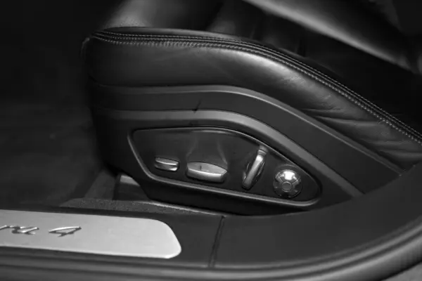 Porsche Panamera Sport Turismo 4 E-Hybrid 55