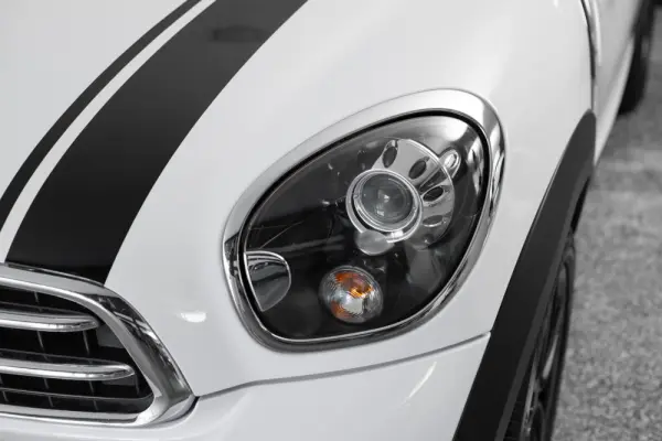 MINI Paceman Cooper D 9