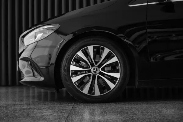 Mercedes-Benz B 180 d 8G-DCT Progressive 8