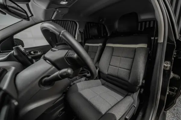 Citroen C4 Cactus 1.5 BlueHDi Shine 33