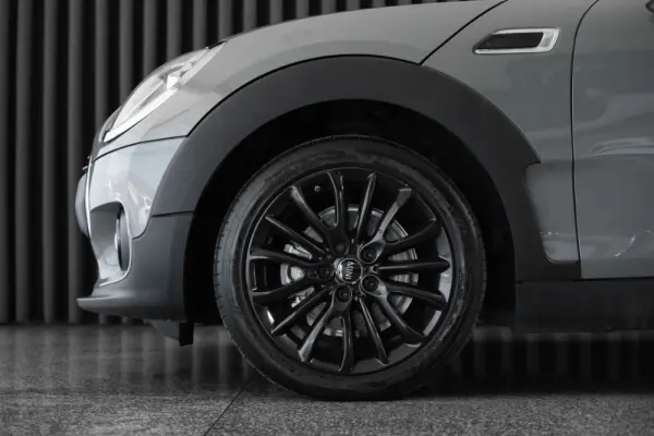 MINI Clubman One D 6