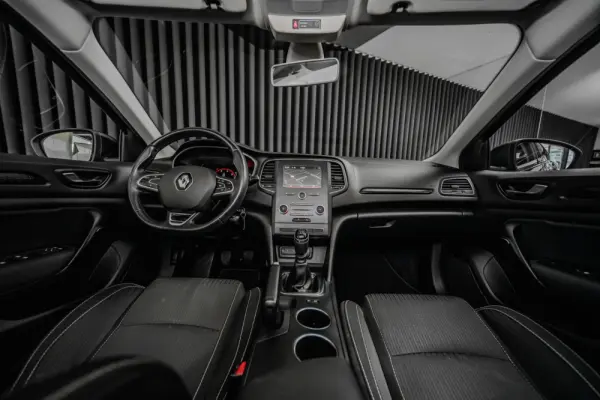 Renault Mégane Sport Tourer 1.2 TCE Zen 10