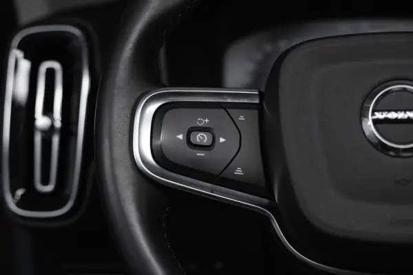 Volvo XC 40 1.5 T4 PHEV Inscription Expression 17