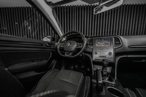 Renault Mégane Sport Tourer 1.2 TCE Zen 11