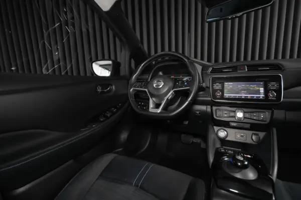 Nissan Leaf Tekna 11