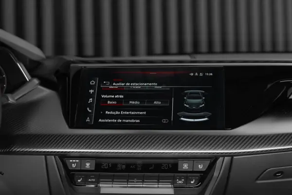 Audi e-tron GT quattro 38