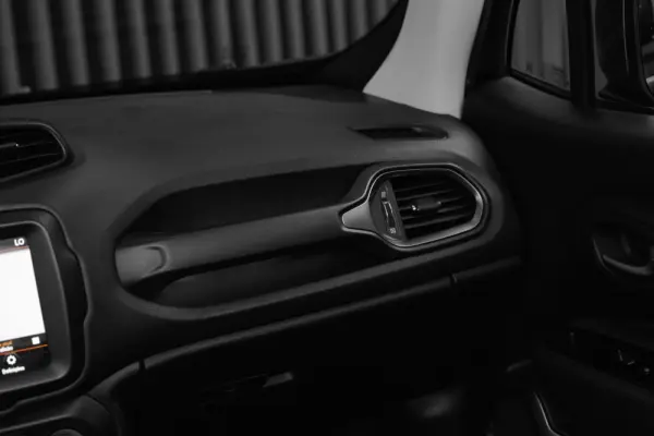 Jeep Renegade 1.0 T Limited 27