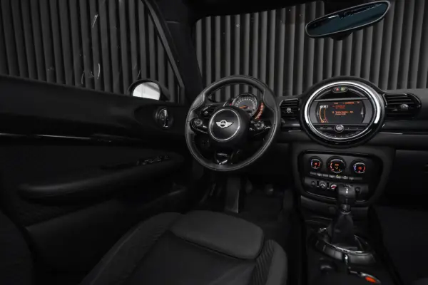MINI Clubman One D 13