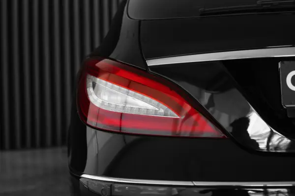 Mercedes-Benz CLS 250 d Shooting Brake 12