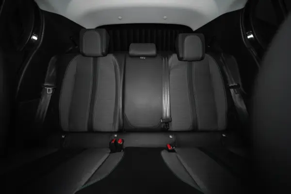 Peugeot e-208 50 kWh Allure 37