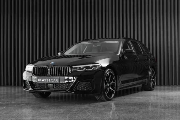 BMW 520 e Pack M 1