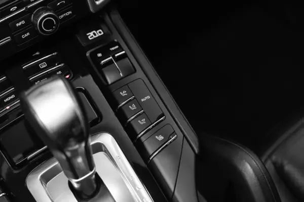 Porsche Cayenne S 25