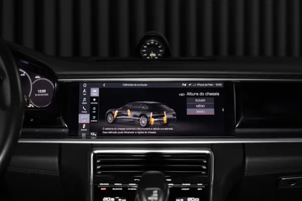 Porsche Panamera Sport Turismo 4 E-Hybrid 30