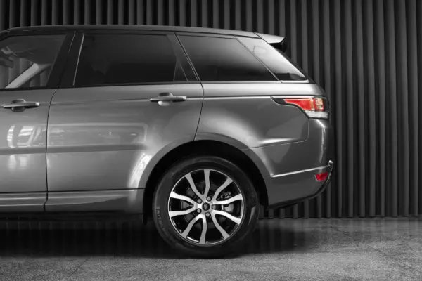 Land Rover Range Rover Sport 2.0 SD4 HSE 5