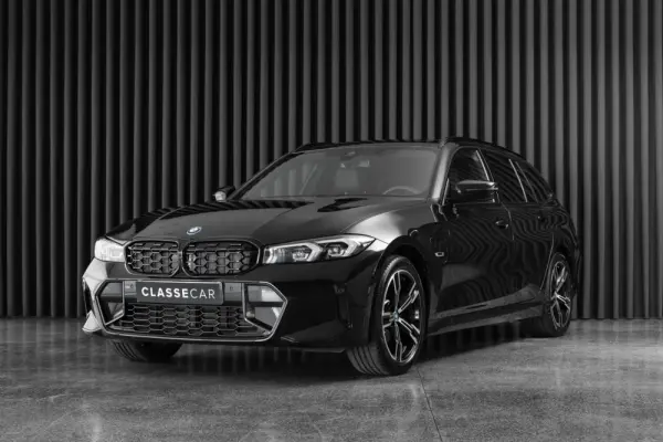 BMW 320 e Pack M Auto 1