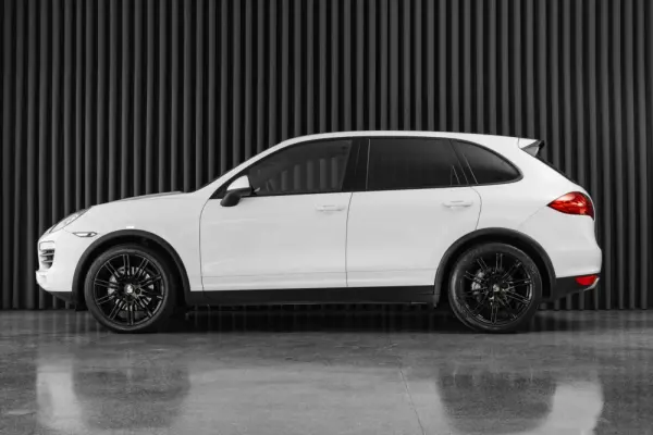Porsche Cayenne S 2