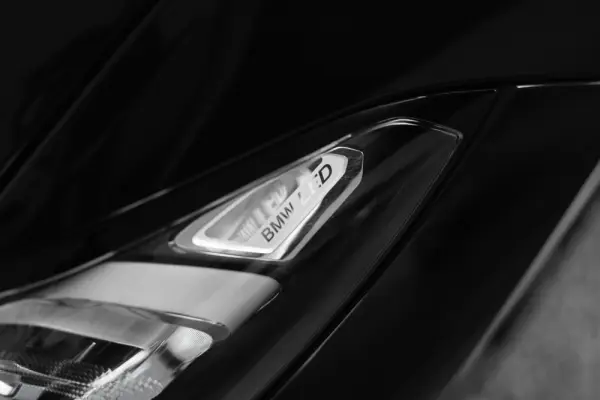 BMW 320 e Pack M Auto 7