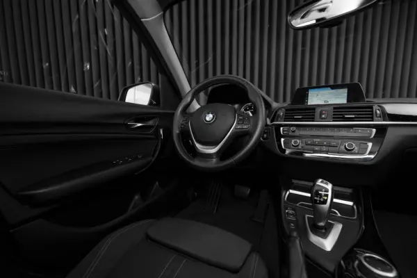 BMW 116 d Line Sport Auto 13