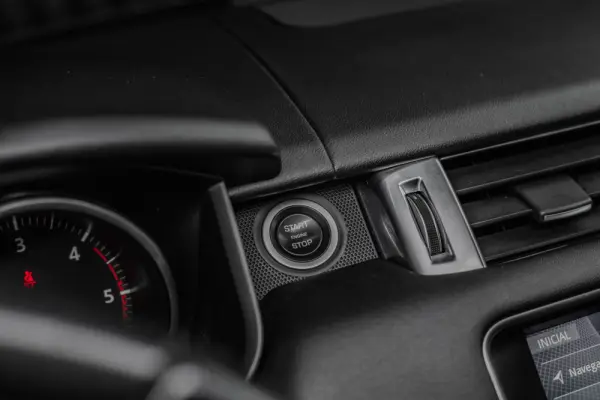 Land Rover Range Rover Sport 2.0 SD4 HSE 27
