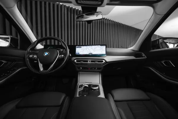 BMW 318 d Aut. Sport Line 13