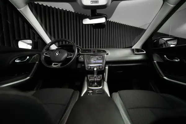Renault Kadjar Energy TCe 130 EDC LIMITED 11