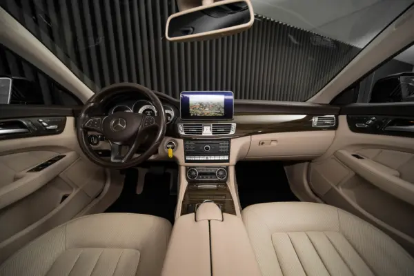 Mercedes-Benz CLS 250 d Shooting Brake 13