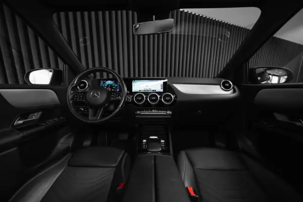 Mercedes-Benz B 180 d 8G-DCT Progressive 14