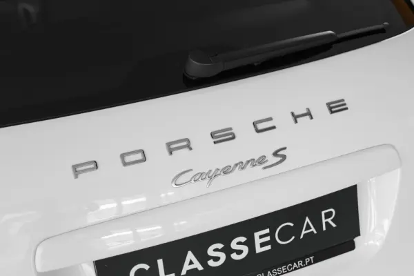 Porsche Cayenne S 11