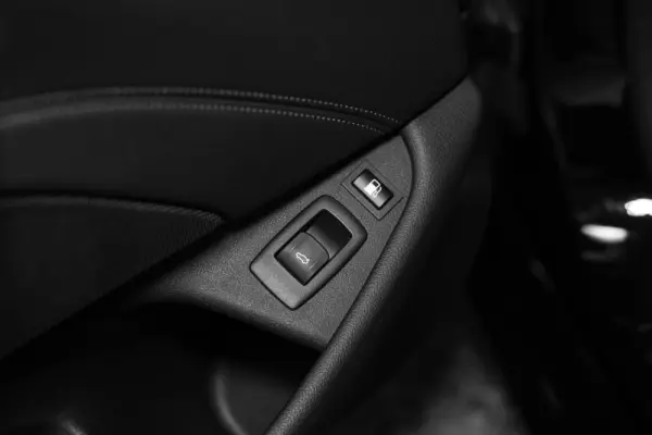 BMW 520 e Pack M 40